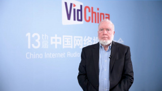 桌球上的艳遇未删除版在线播放
